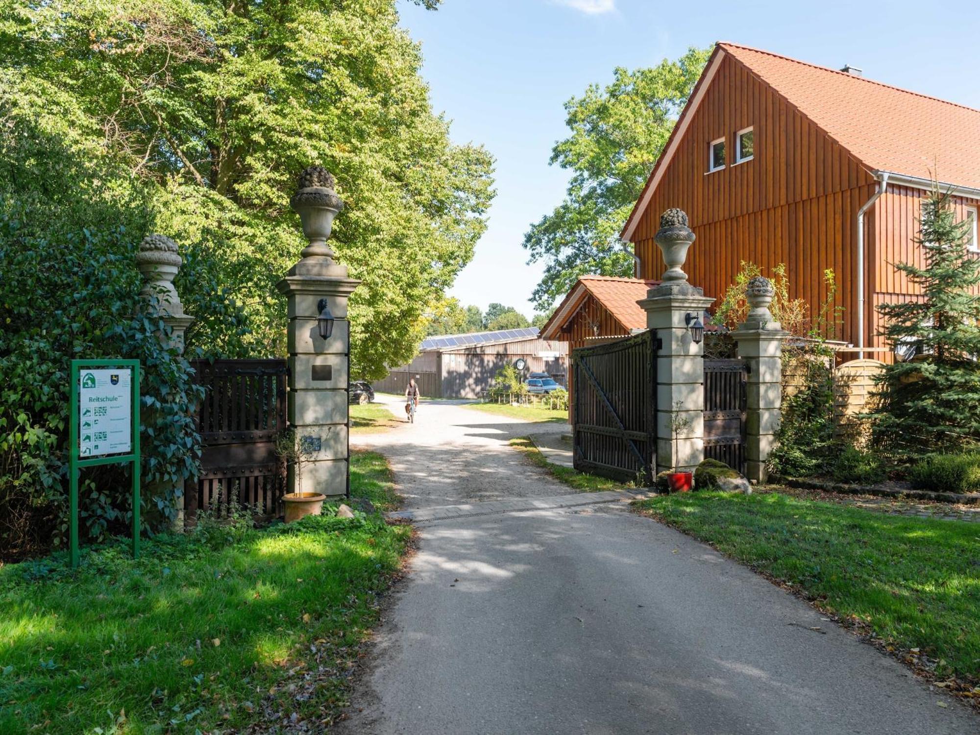 Holiday Home On A Horse Farm In The L Neburg Heath Eschede Εξωτερικό φωτογραφία